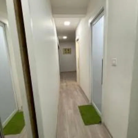 Minato Center Apartmán *