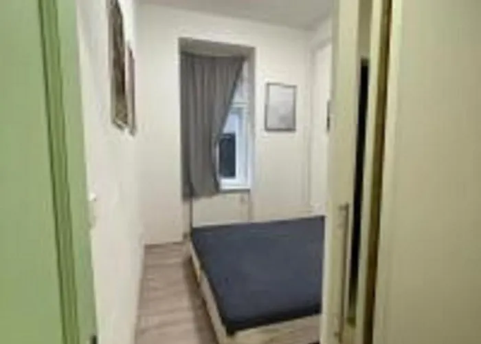 Minato Center Apartment *